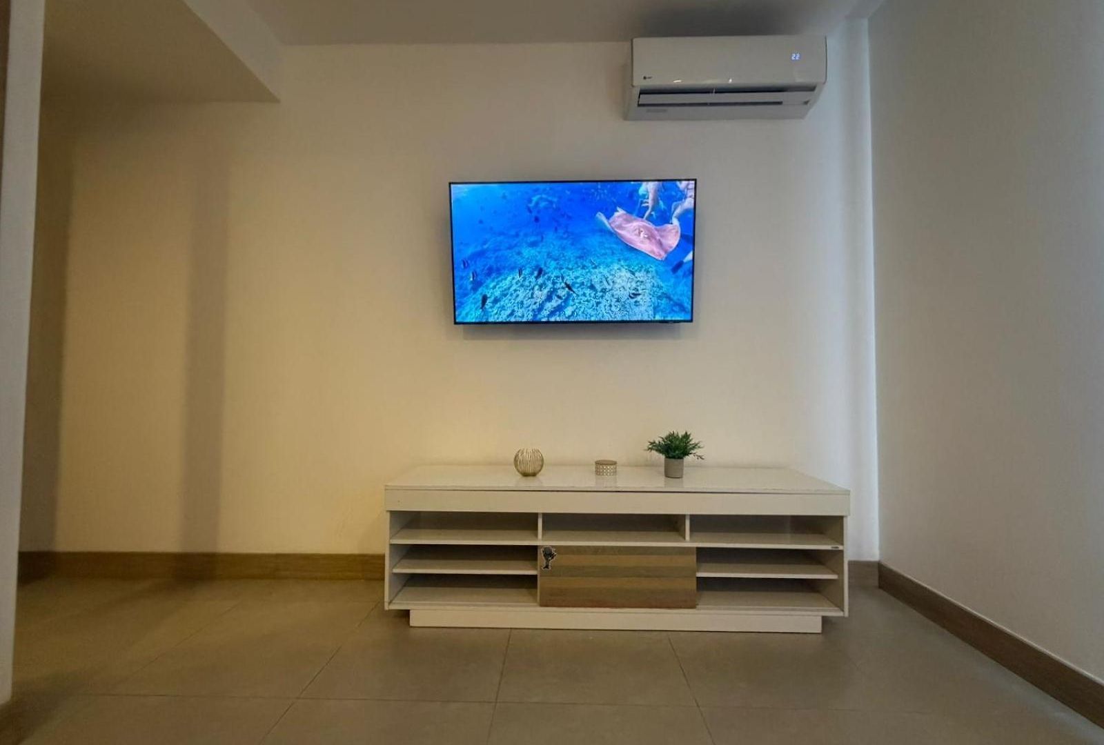 Encantador Espacio Con Salida Al Mar En Manzanillo Apartamento